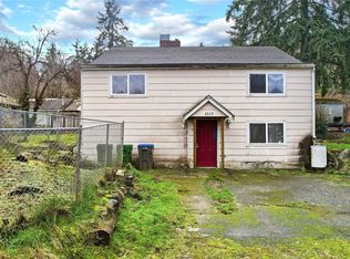 4325 W Pleasant St, Pt Orchard, WA 98367