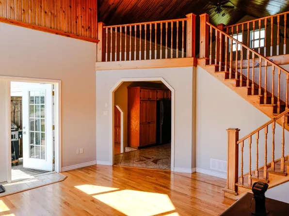 12 Clam Point Rd, Barrington, NS B0W 1N0