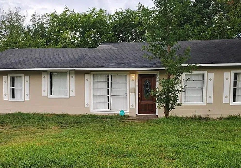 4 bed, 2.0 bath, 1380 sqft, $1,700 — Photo 1