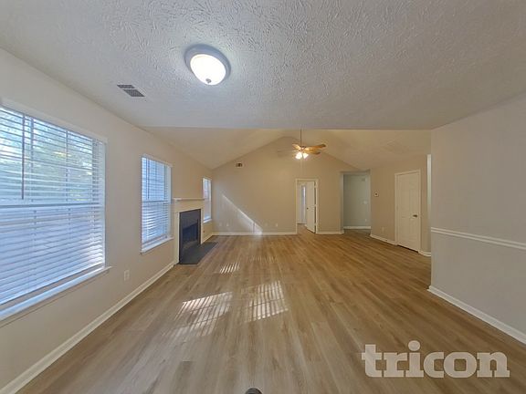 3rd image of 5813 Wellborn Creek Dr