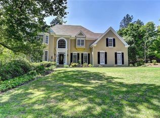 10240 Twingate Dr, Johns Creek, GA 30022