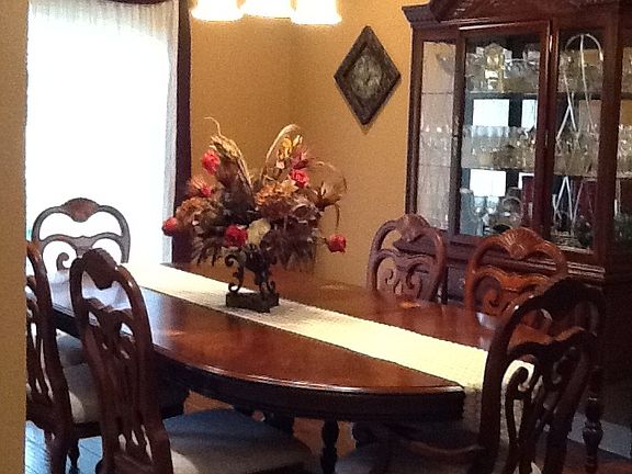 5th image of 724 Neches Oaks Blvd