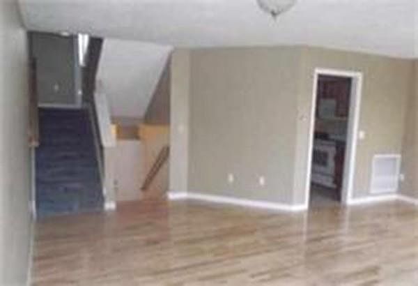 2nd image of 72 Weatherstone Dr #72