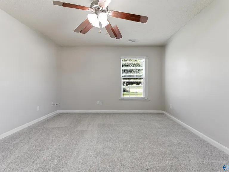 226 Shadow Ct SW — Photo 13