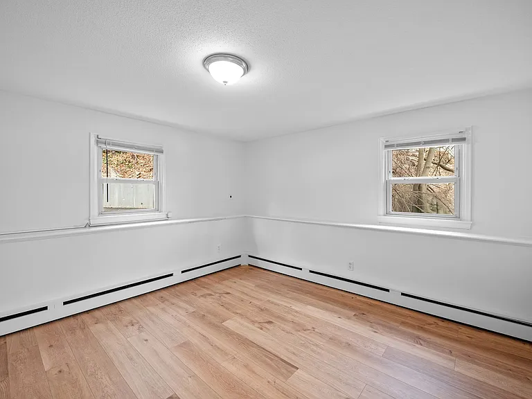 121 Cambridge Rd #B — Photo 12