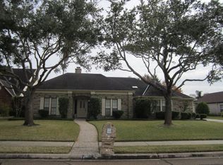 703 Champions Row, Victoria, TX 77904