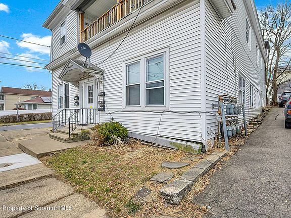 4th image of 1401 Prospect Ave