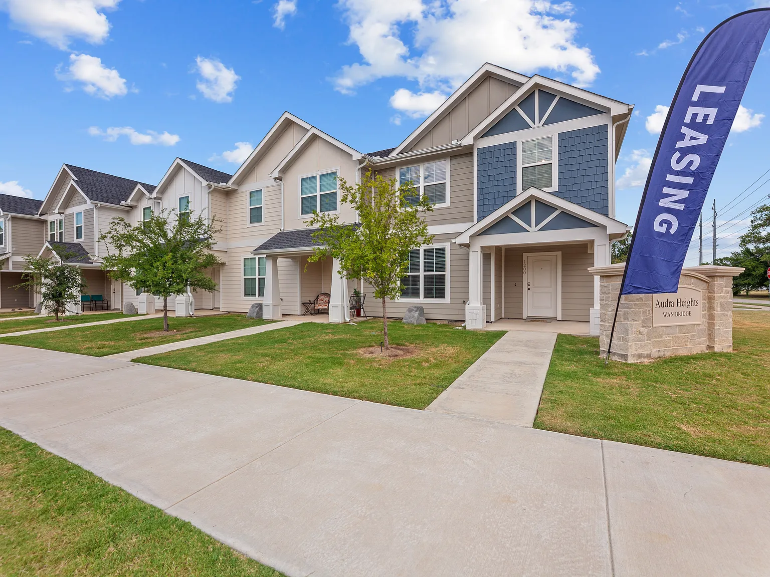 Audra Townhomes — Photo 1