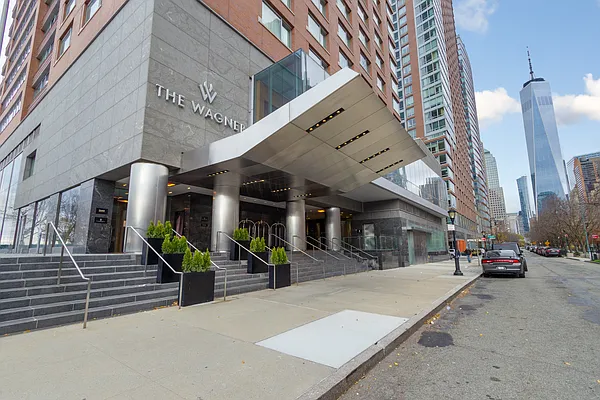 Rented by Platinum Properties | media 30