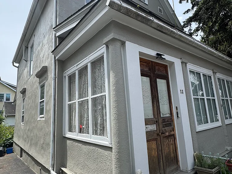 12 Villard Ave #2 — Photo 3