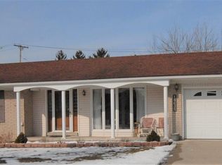 18635 Thomasine St, Clinton Township, MI 48036