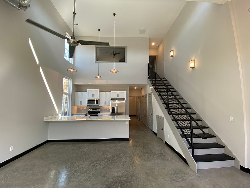 1st image of 3823 Jett Ln