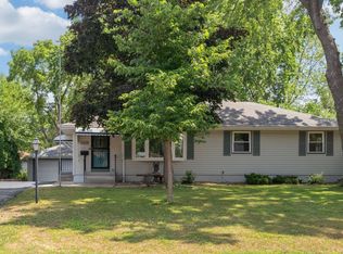 6106 Lee Ave N, Brooklyn Center, MN 55429