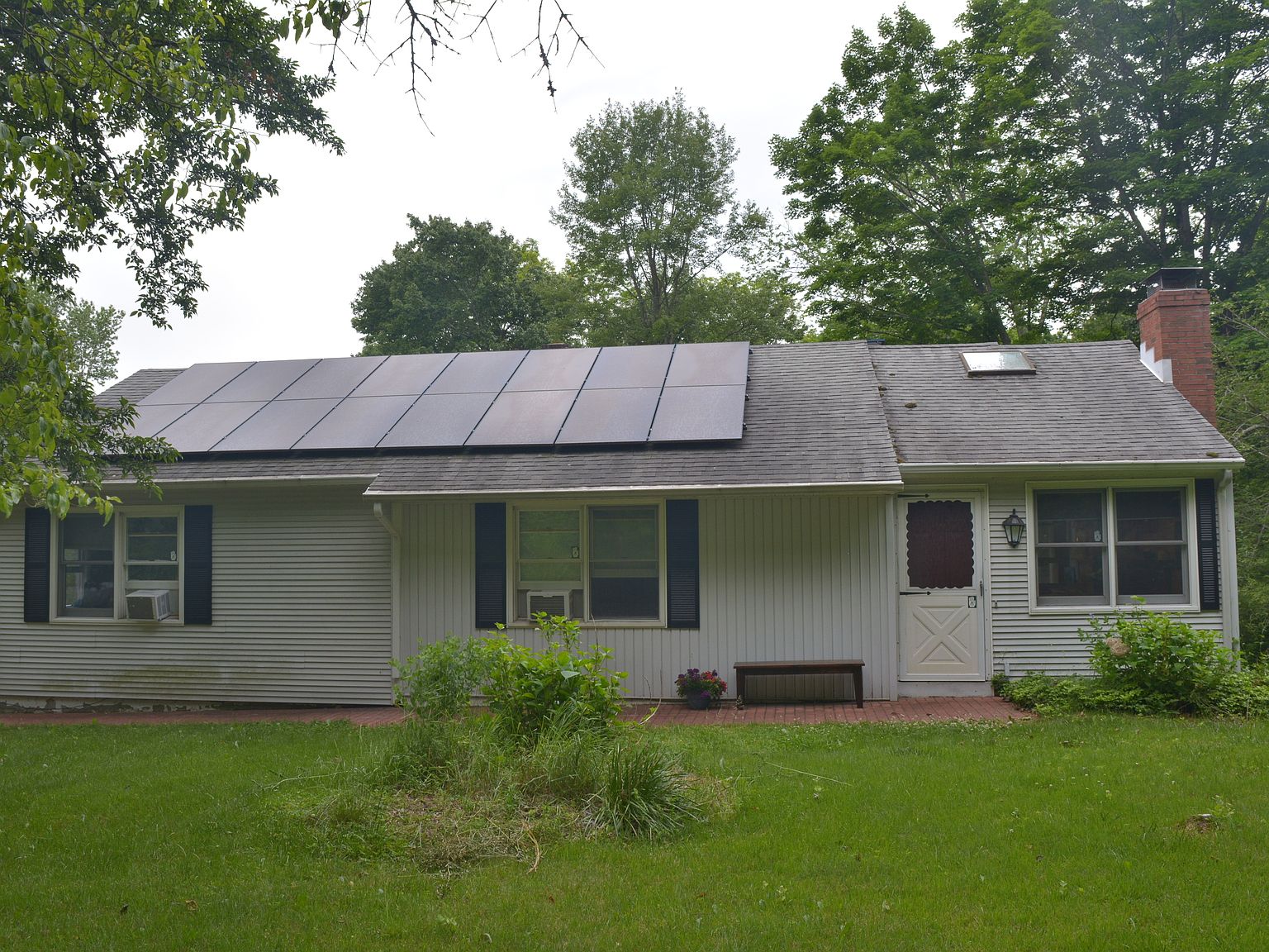 39 Riggs St, Oxford, CT 06478 MLS 24025849 Zillow