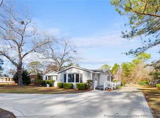 8424 King Rd, Fayetteville, NC 28306