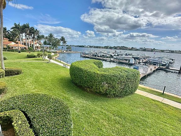 2nd image of 167 Yacht Club Way #204