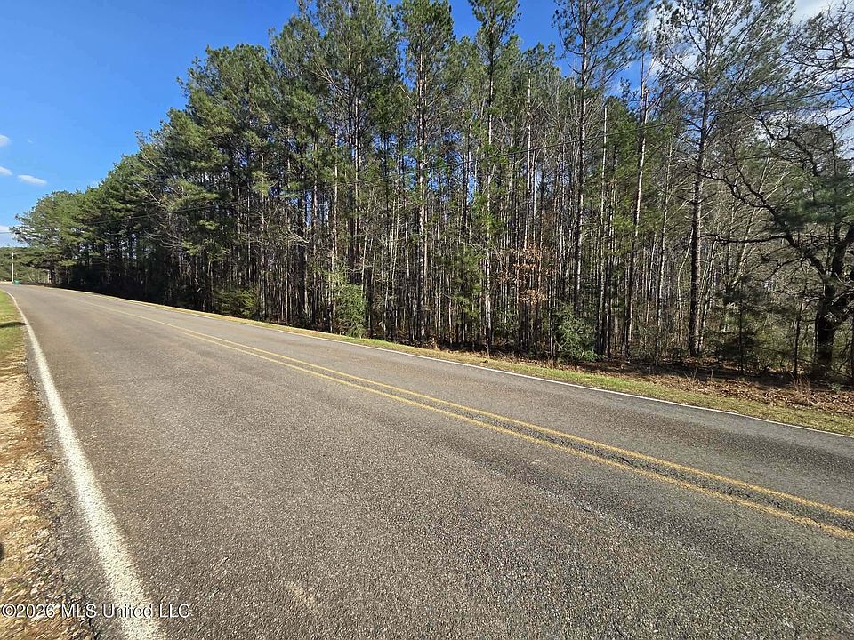 1st image of Fair River Dr NE