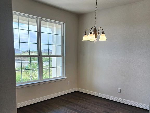 2nd image of 2531 Windstream Ln
