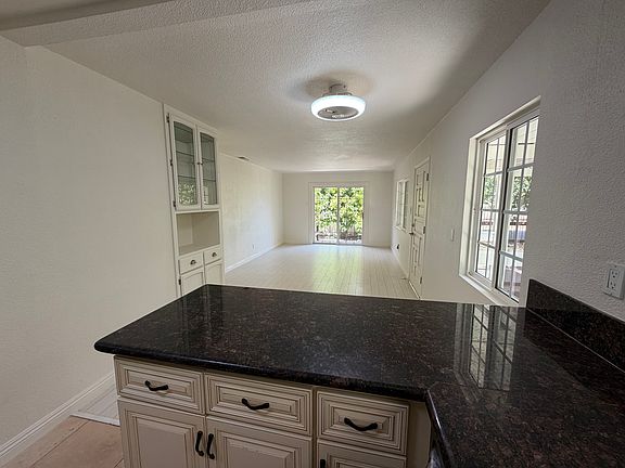 5th image of 2837 Gunn Rd
