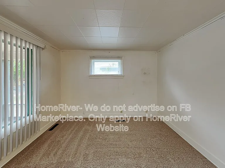 1114 W Fairview Ave — Photo 2