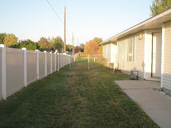 2nd image of 725 Whitley Ct