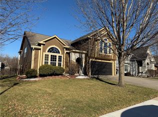 21710 W 62nd St, Shawnee, KS 66218