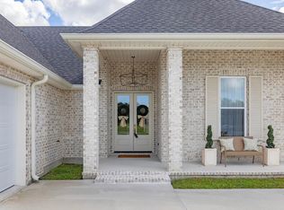 246 Independence Dr, Houma, LA 70360