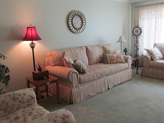 4th image of 9655 S Mozart Ave