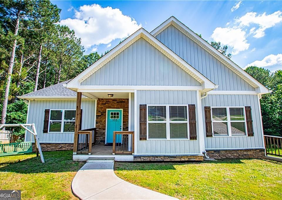 1st image of 133 Pebblebrook Way