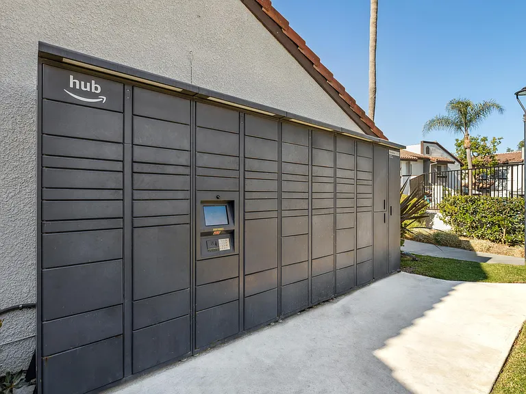 Portofino Townhomes — Photo 14
