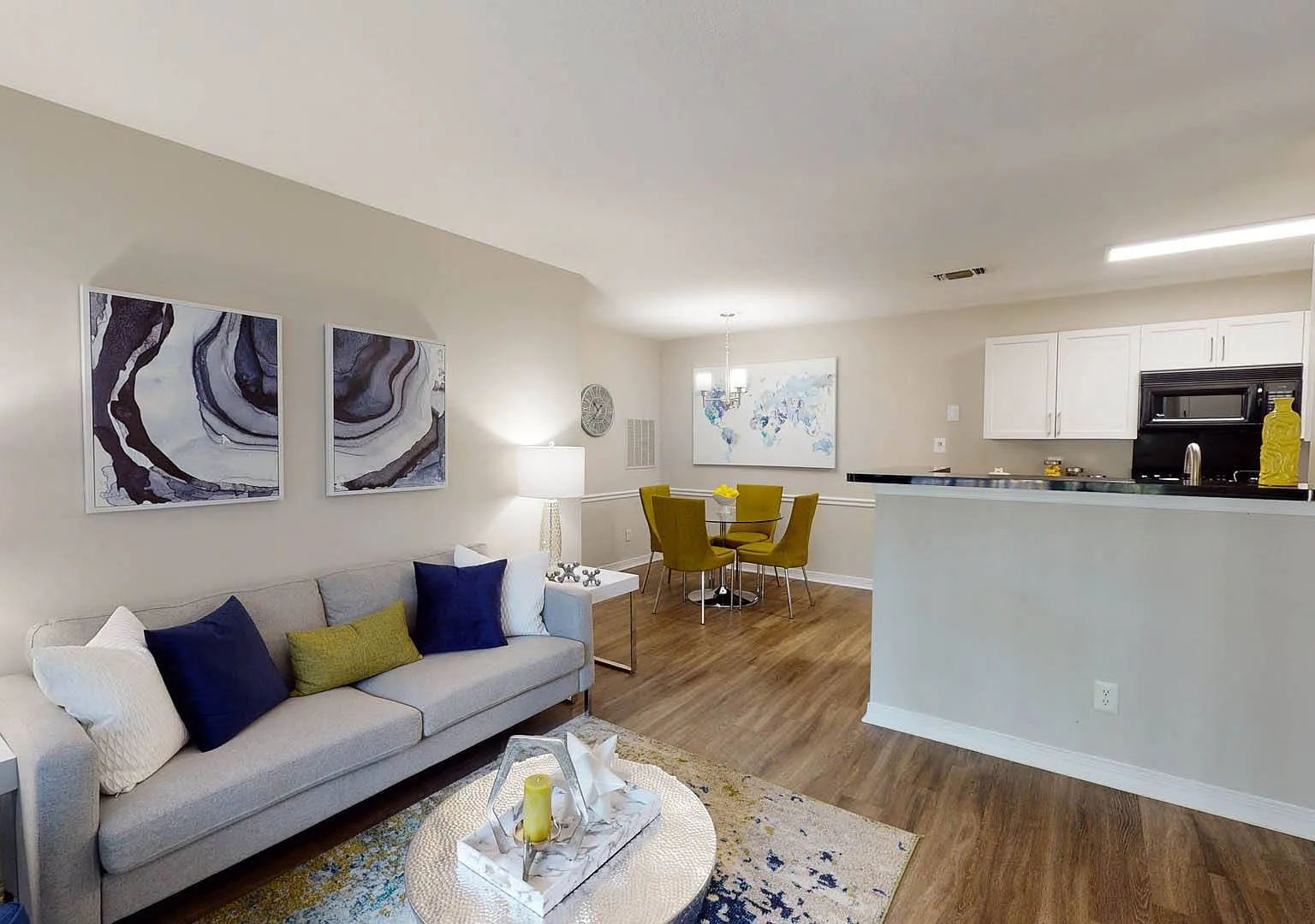 Montclair Apartments — Photo 3