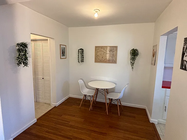 7424 Byron Ave #9B — Photo 25