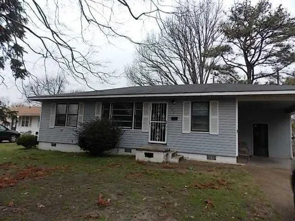 132 Park Ave, West Helena, AR 72390