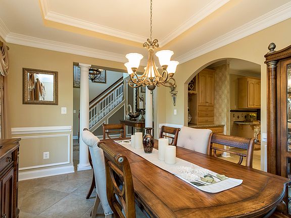 3rd image of 3936 Clifton Manor Pl