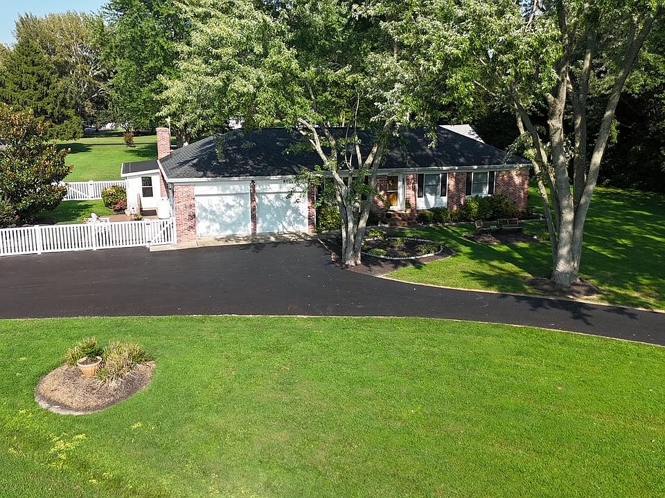 1st image of 157 Greenwood Creek Rd