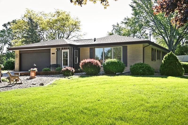 1st image of 5720 S Lochleven Ln