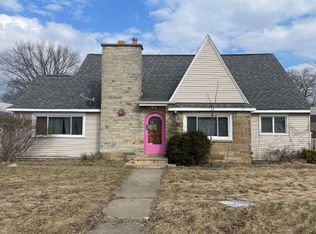 943 Emmett St E, Battle Creek, MI 49014