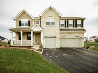 1984 Banbury Ave, Yorkville, IL 60560