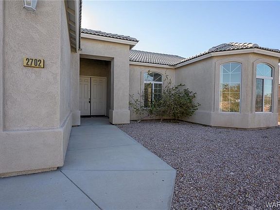 5th image of 2702 Desert Stars Ln