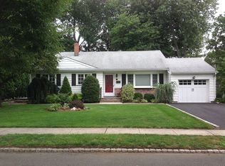 43 New Brook Ln, Springfield, NJ 07081