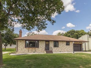 760 11th St, Nevada, IA 50201