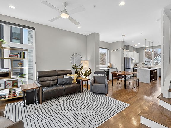 3rd image of 537 New Bern Ave #101