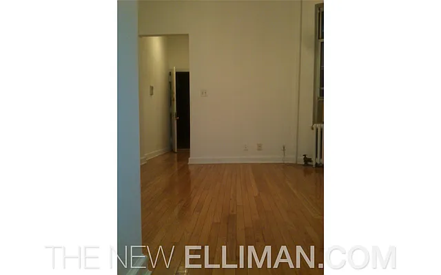 Rented by Douglas Elliman | media 33