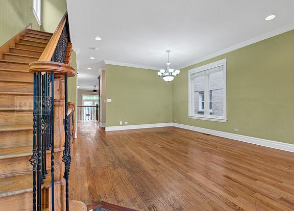 3rd image of 2407 N 75th Ct