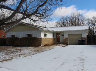 502 Hunton Rd, El Dorado, KS 67042
