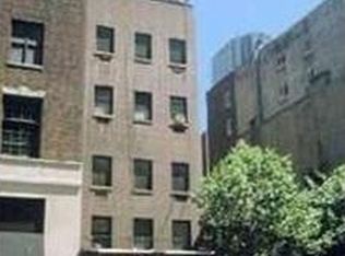 351 W 57th St APT 4B, New York, NY 10019