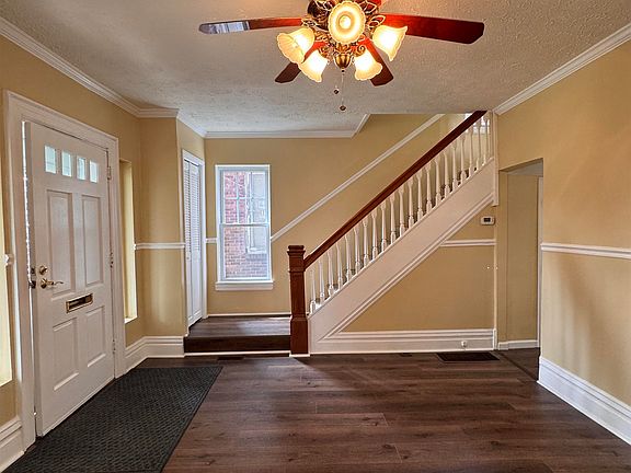 4th image of 933 7th St