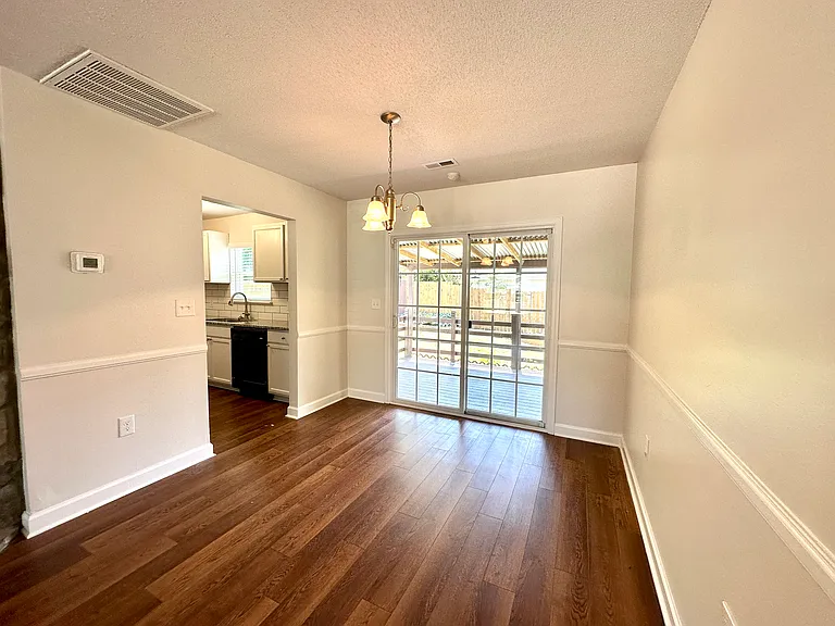 221 Frying Pan Ct — Photo 7