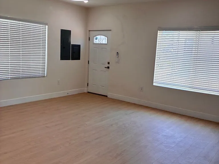 1515 Marshall Ln #2 — Photo 3