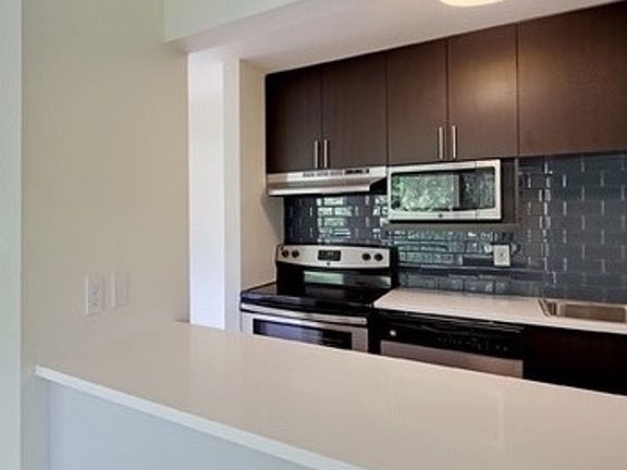 5th image of 9447 166th Ave NE APT 101